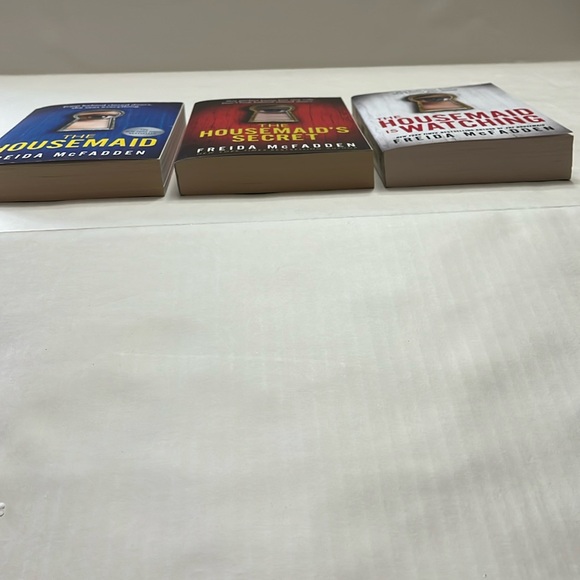3 Set of Housemaid series books by Freida McFadden - Picture 5 of 9